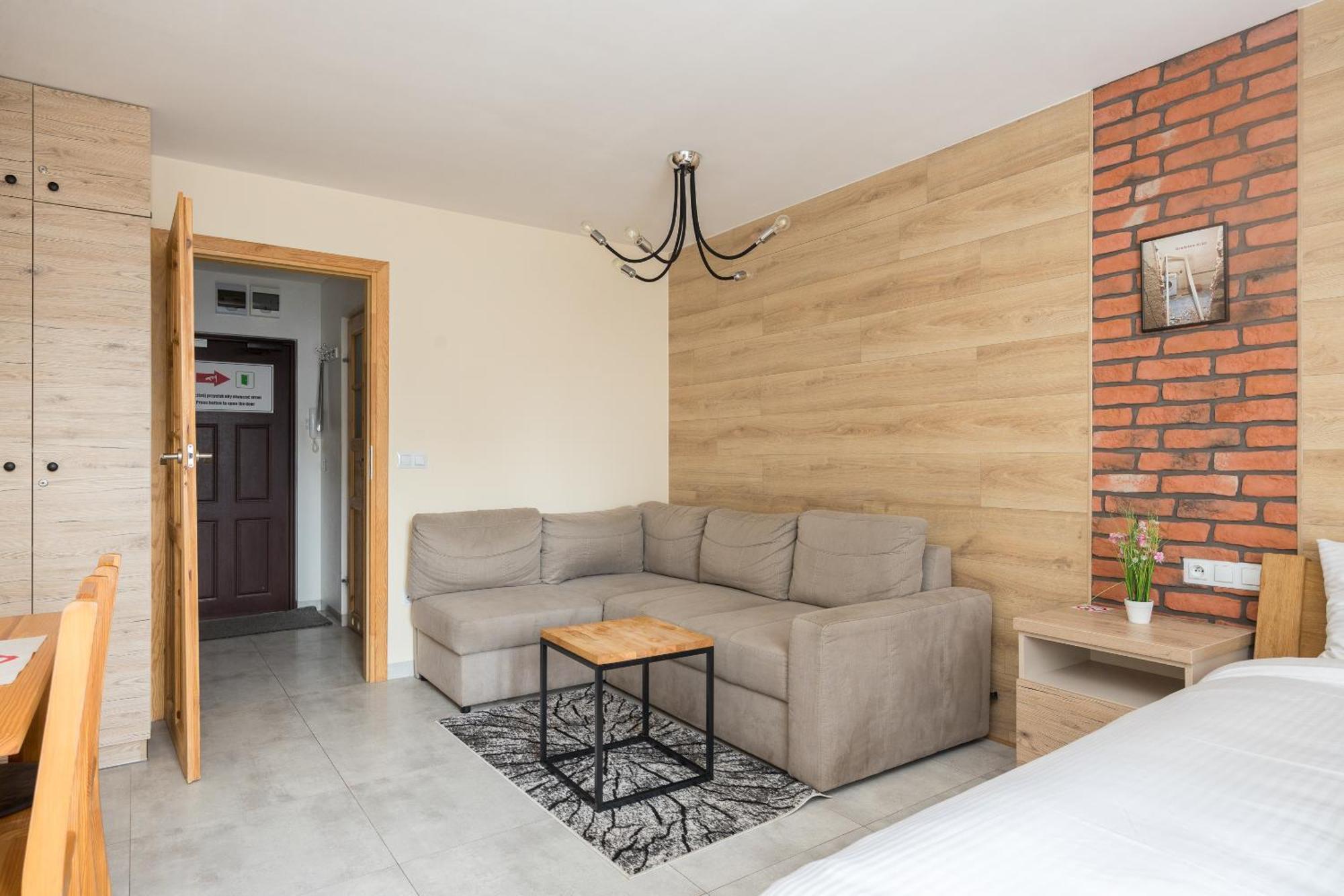 Ochota Wooden Studio วอร์ซอ ภายนอก รูปภาพ