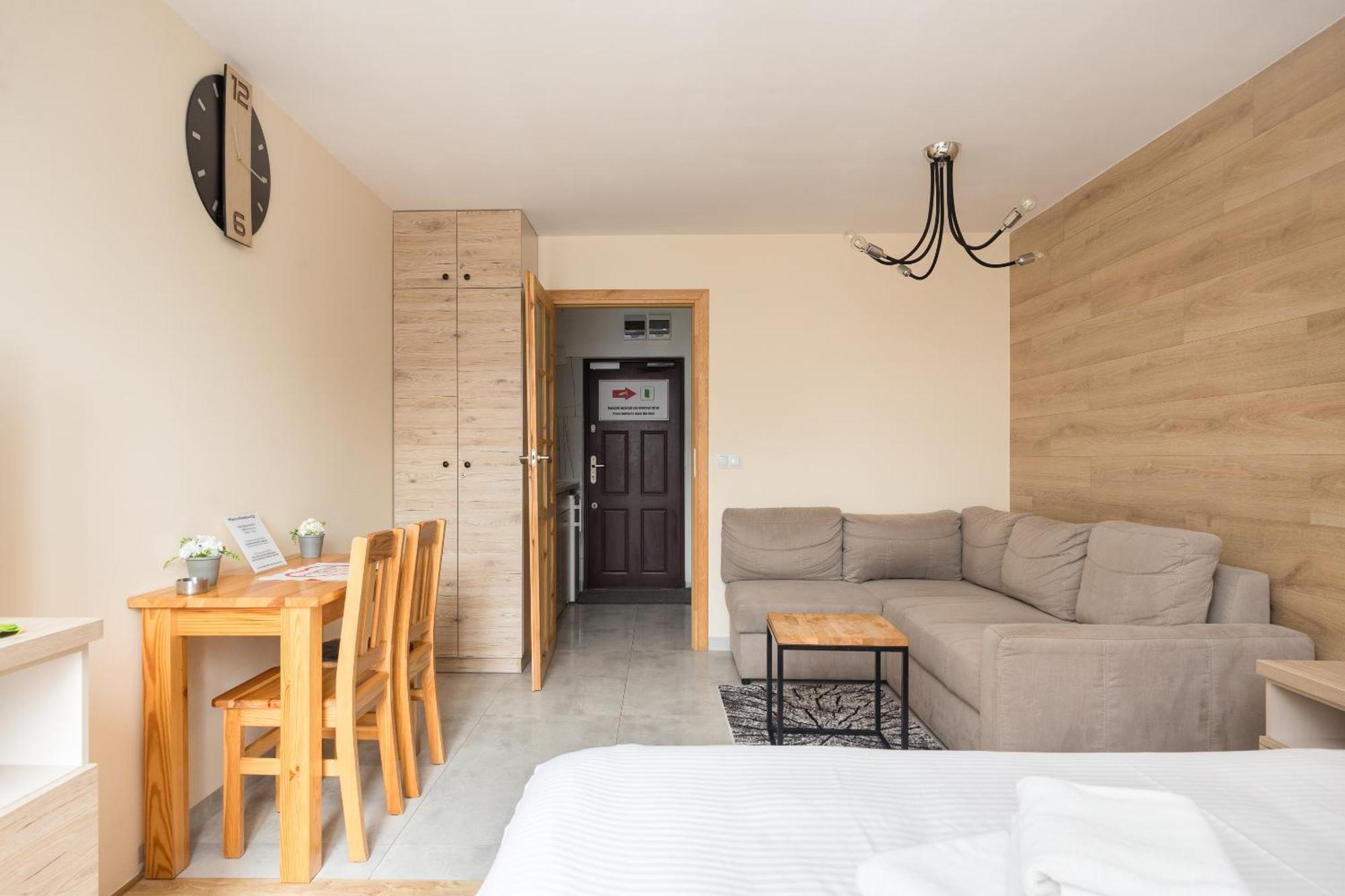 Ochota Wooden Studio วอร์ซอ ภายนอก รูปภาพ